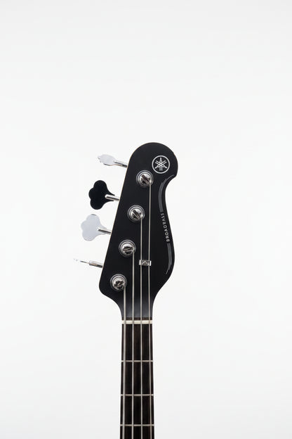 Yamaha BB234 4-String Electric Bass Guitar (Used)