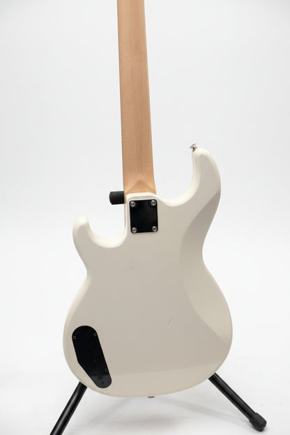 Yamaha BB234 4-String Electric Bass Guitar (Used)